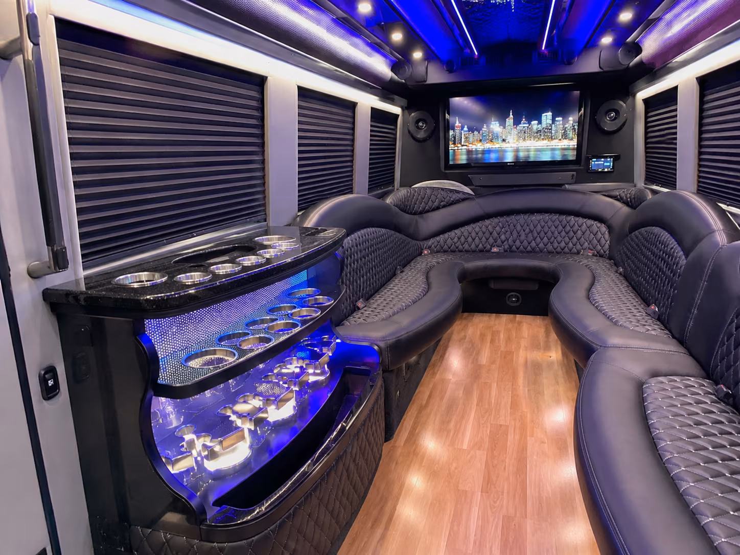 Mobile Winery Tour & Pub Crawl Transportation party bus exterior